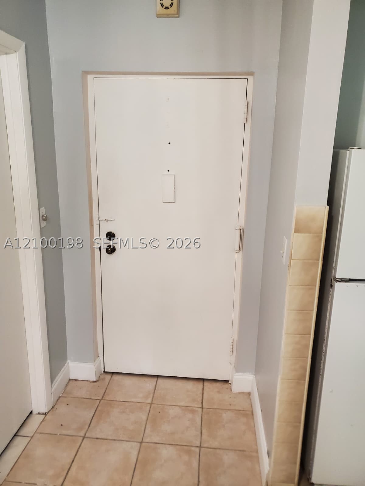 A12100198 Property Photo 53