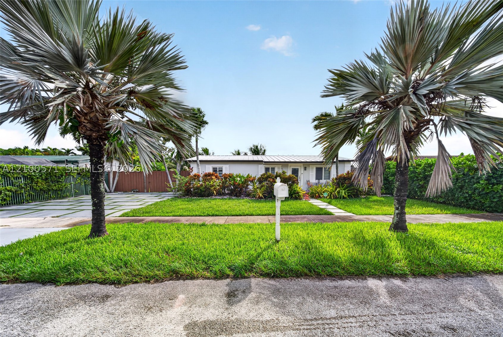 30703 Sw 154th Ct Property Photo 3