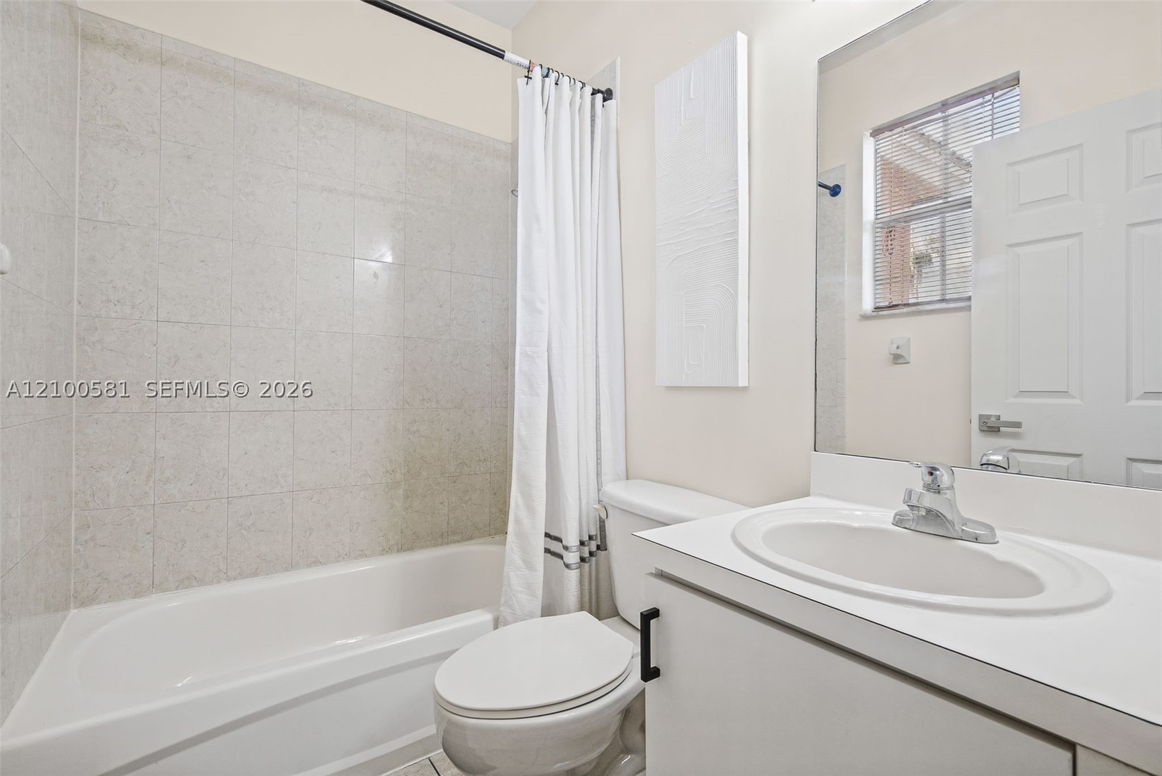 645 E Mowry Ct Property Photo 22