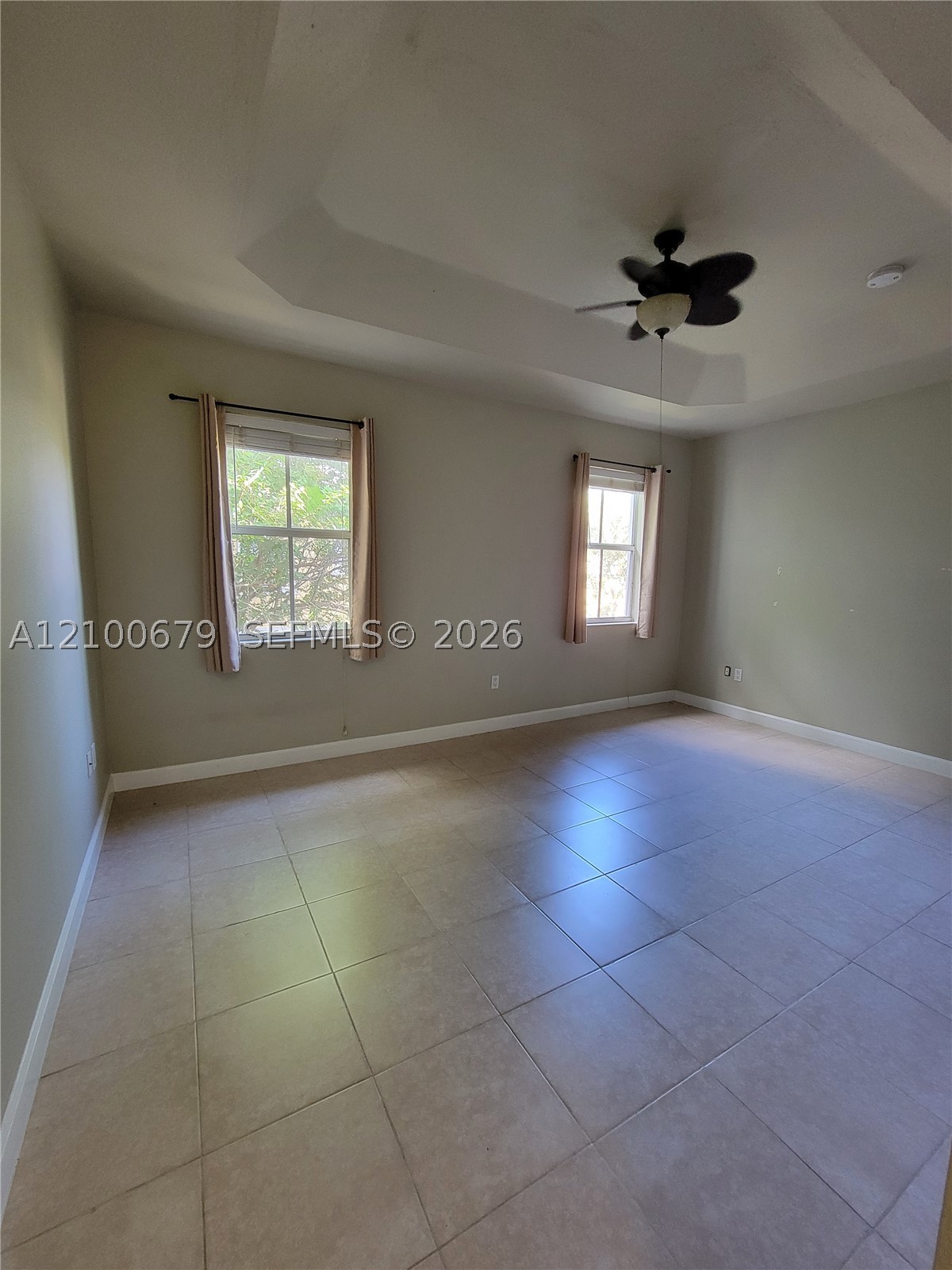 2933 Se 2nd Dr 5 Property Photo 1