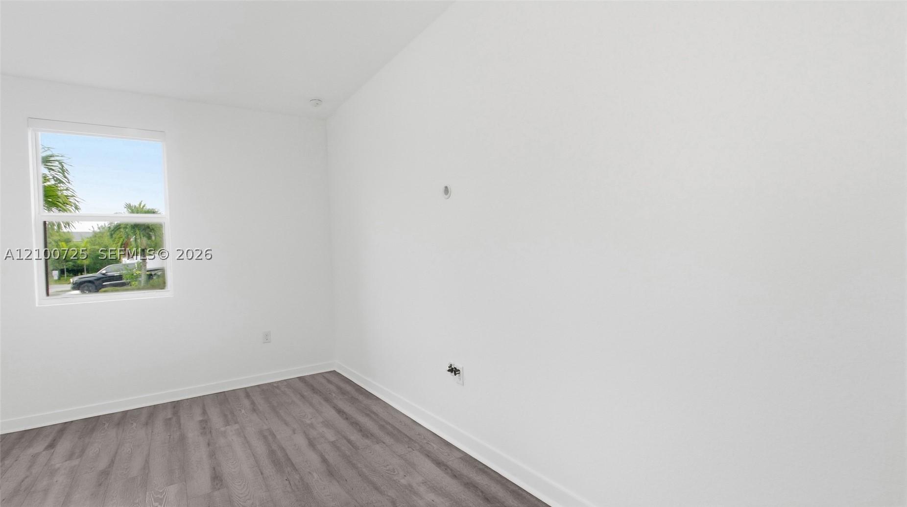 1791 Se 9th Ter Property Photo 19