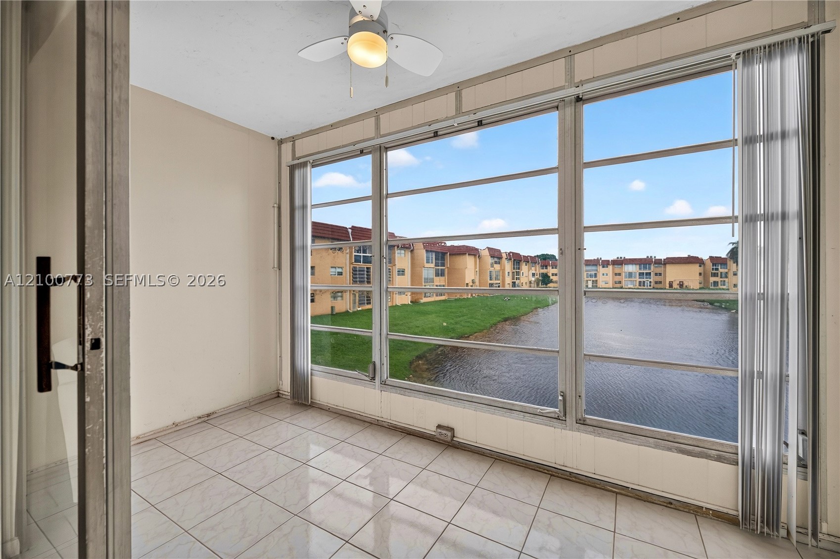 8901 Sunrise Lakes Blvd 204 Property Photo 16