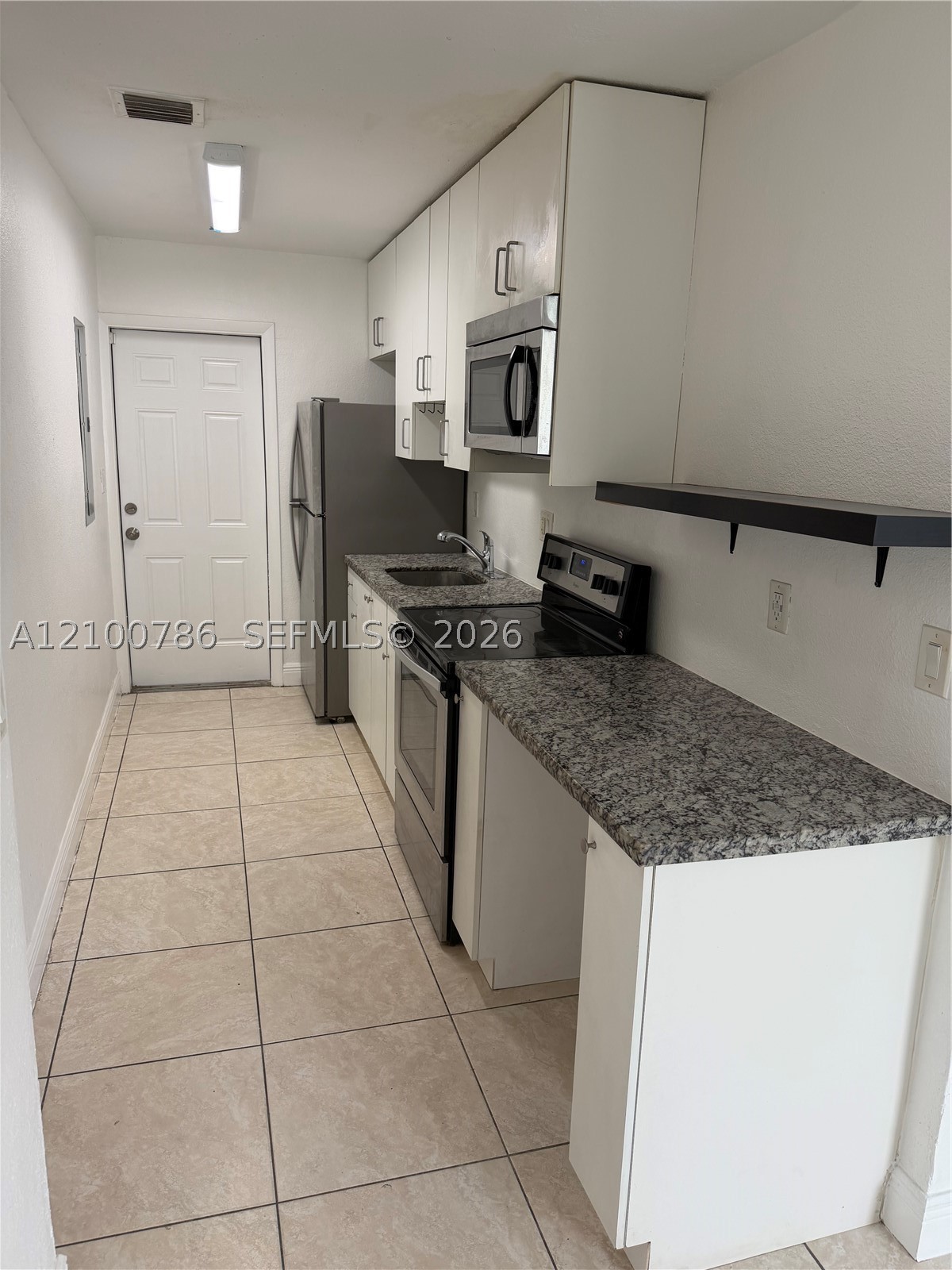 2124 Nw 7th Ct 2 Property Photo 6