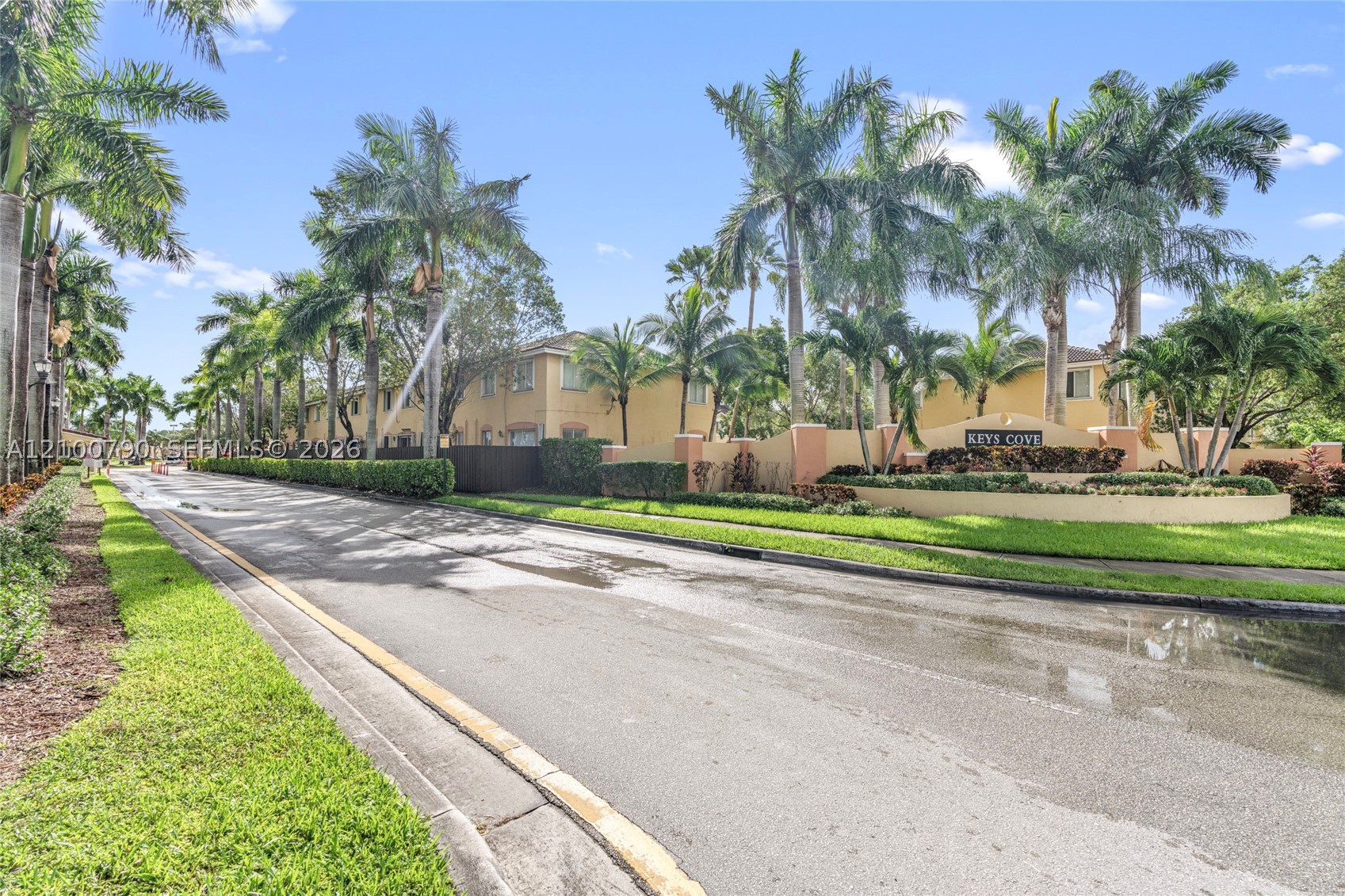 A12100790 Property Photo 33