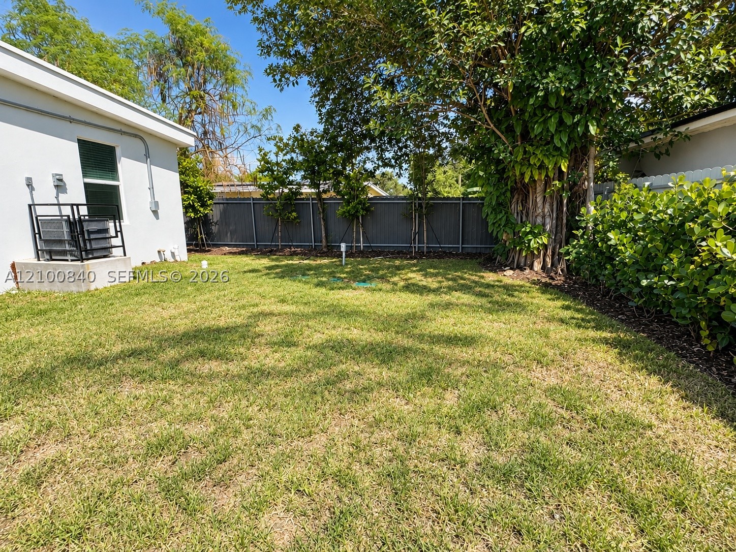 1066 Nw 100th Ter 1 Property Photo 11