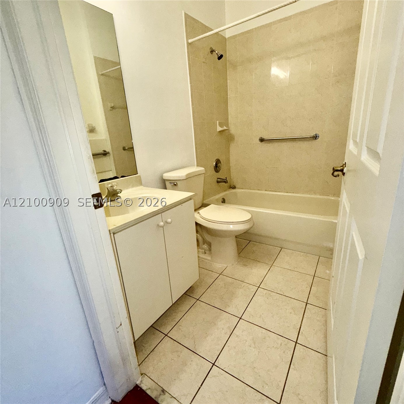 2238 Ne 42nd Cir 2238 Property Photo 18
