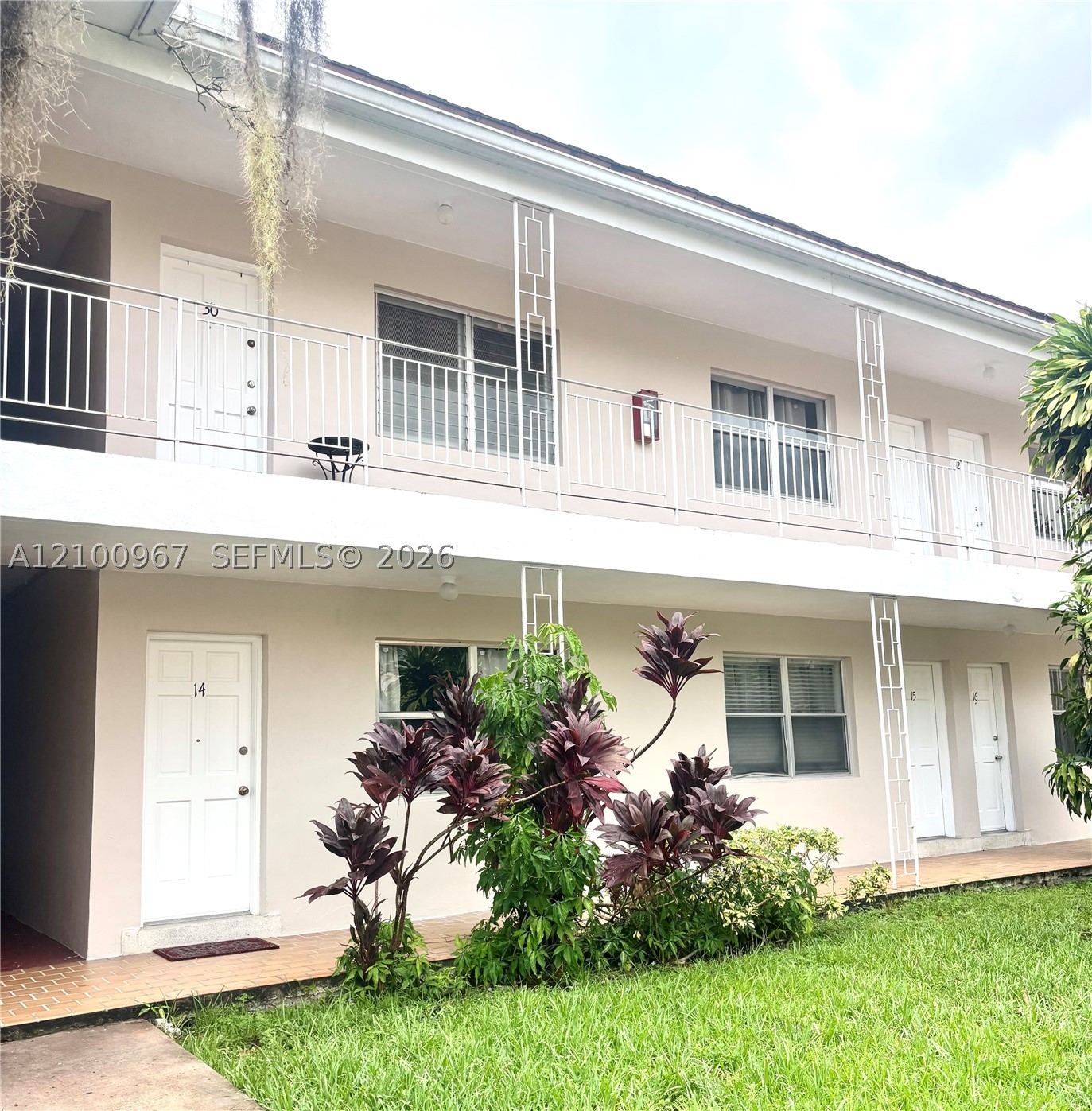 15 Alhambra Cir 16 Property Photo 1