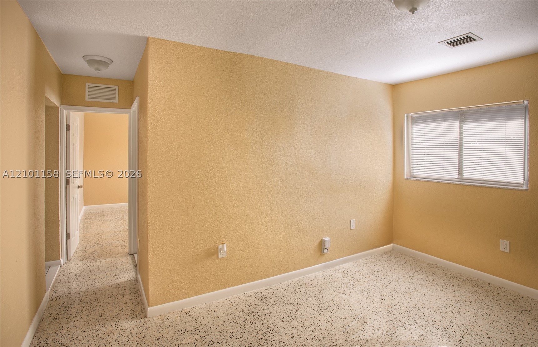 8846 Sw 25th St 8846 Property Photo 6