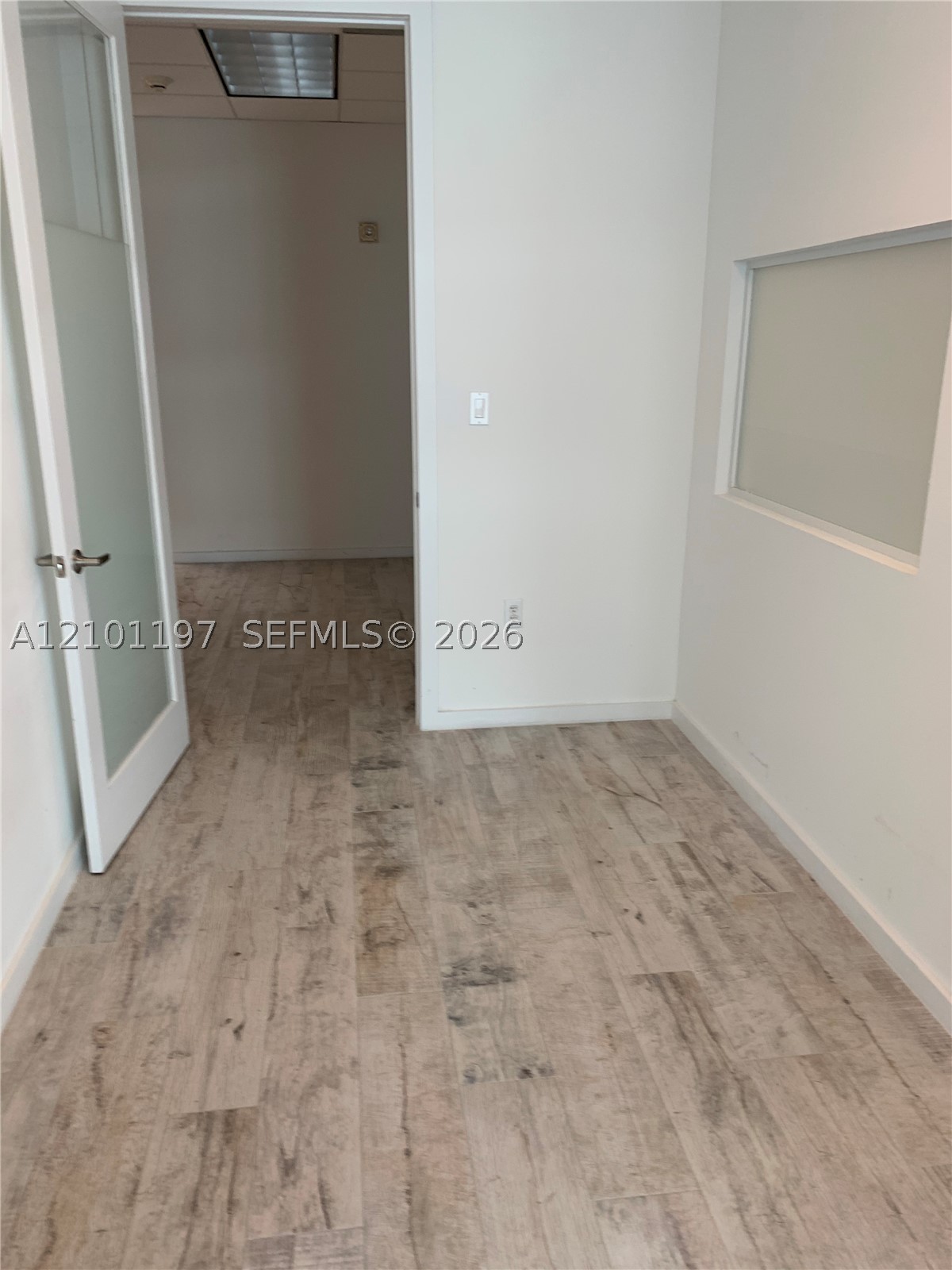 175 Sw 7th St 2102 Property Photo 2