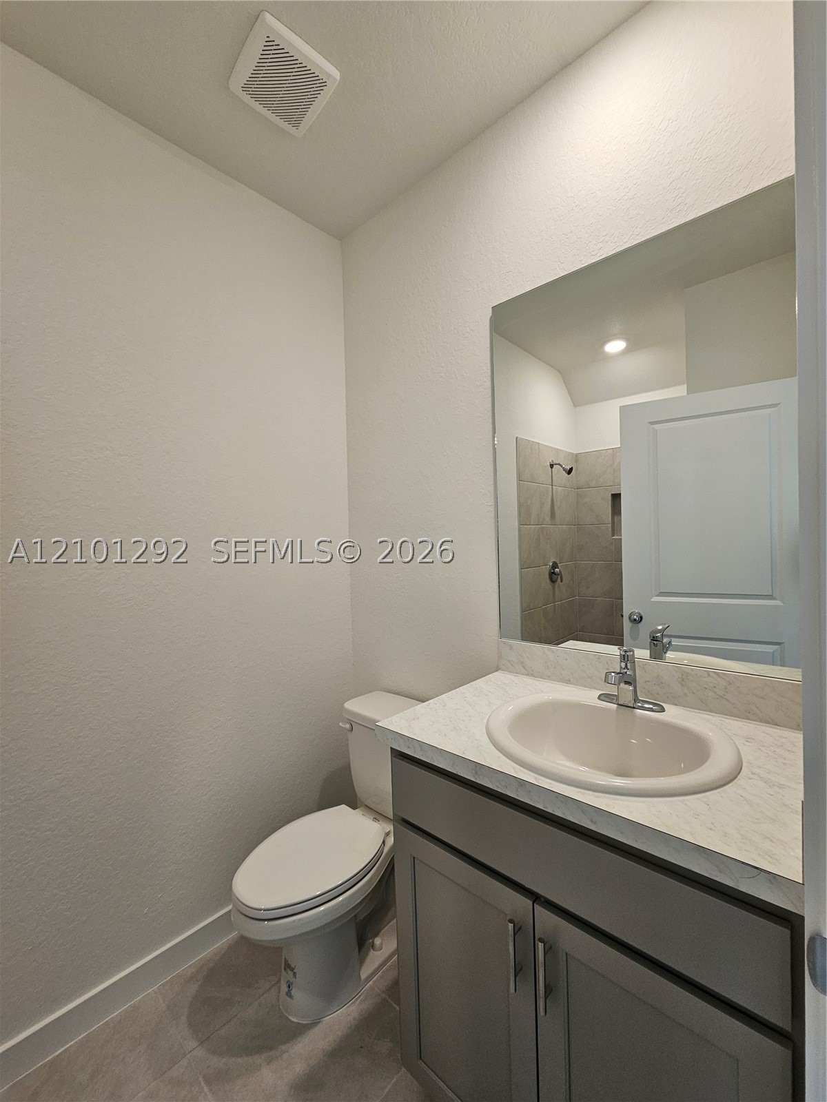 517 Ne 15th St Property Photo 8