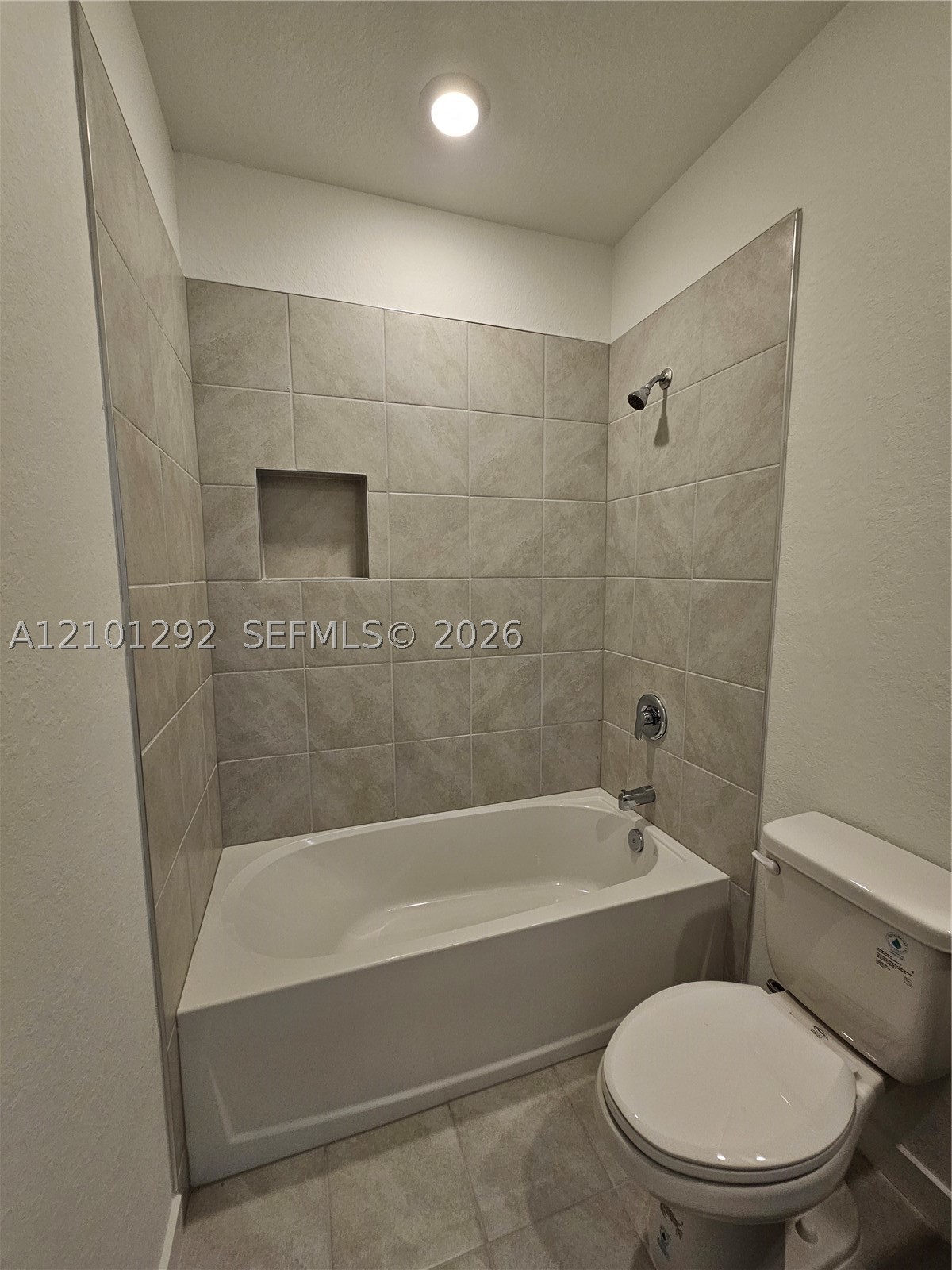 517 Ne 15th St Property Photo 11