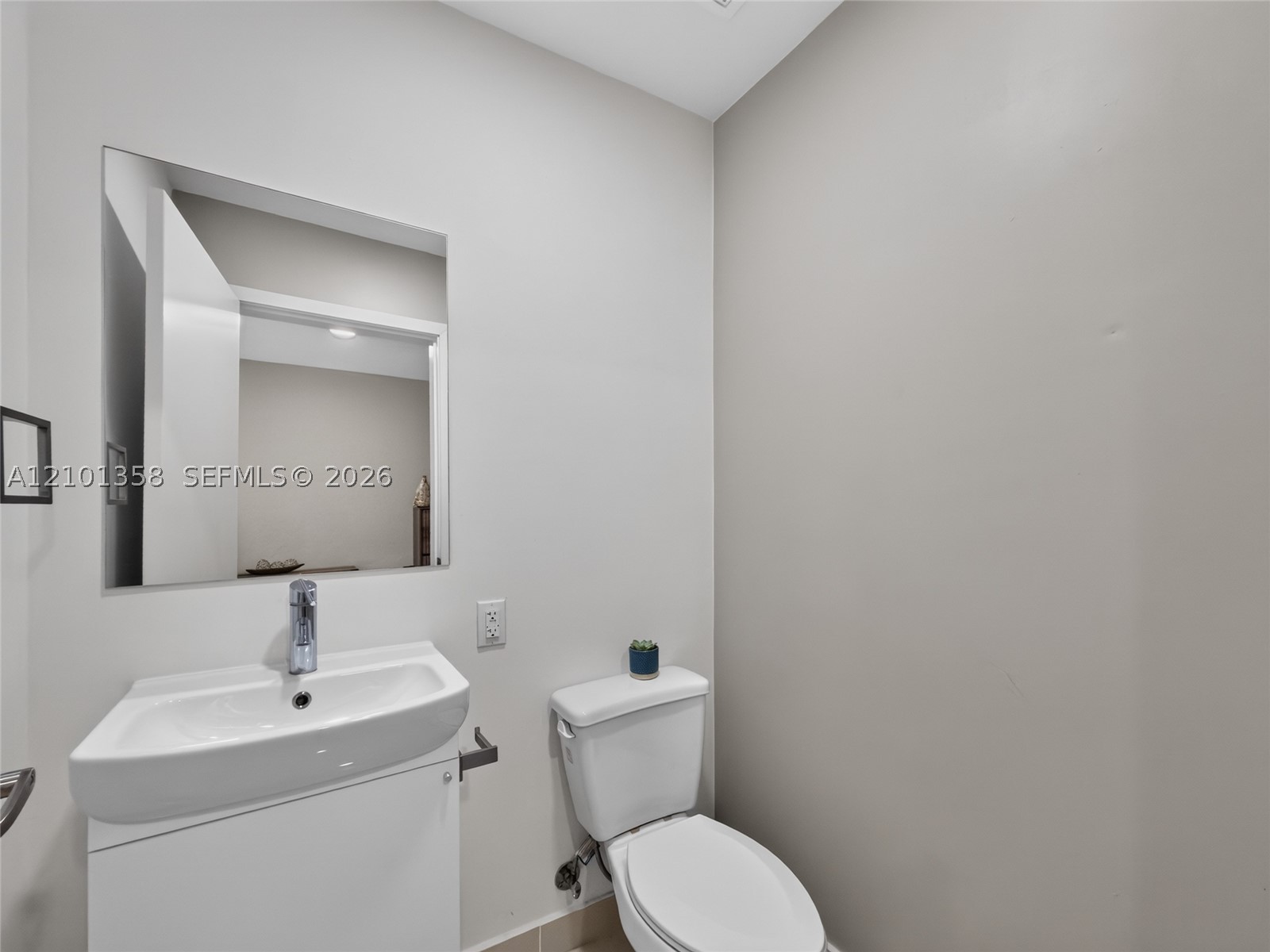 1120 Nw 2nd St 0 Property Photo 8