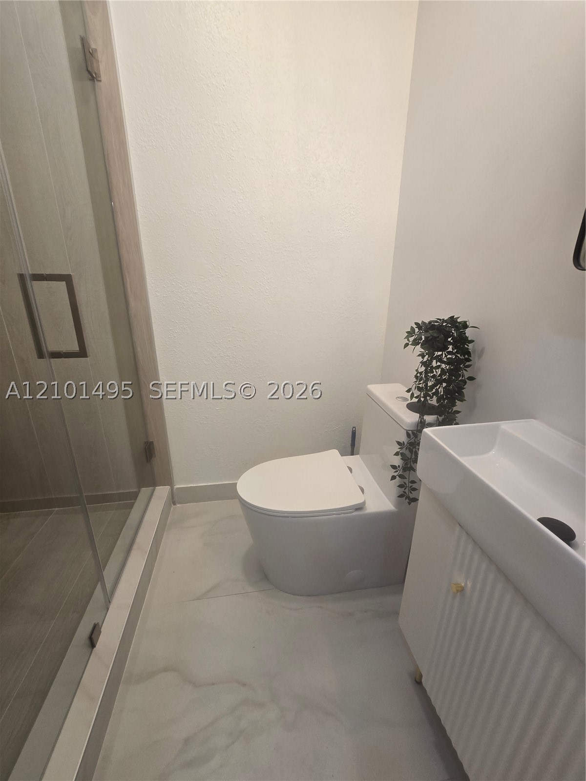 91 Ne 16th St 4 Property Photo 14