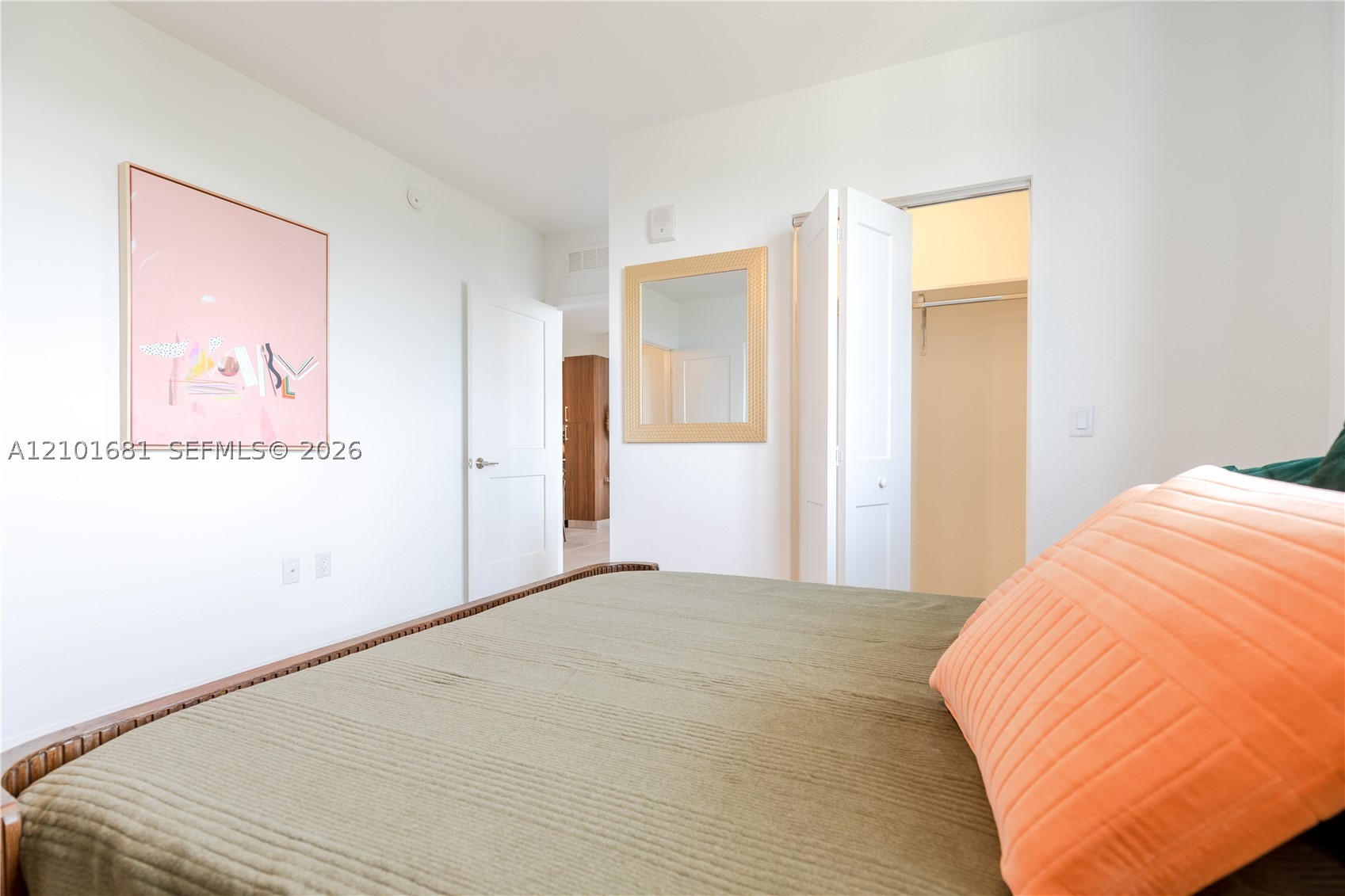1005 Spring Garden Rd Ph 816 Property Photo 3