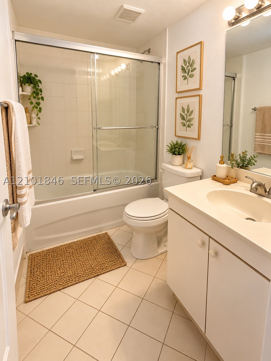 1271 Se 29th St 104-24 Property Photo 11