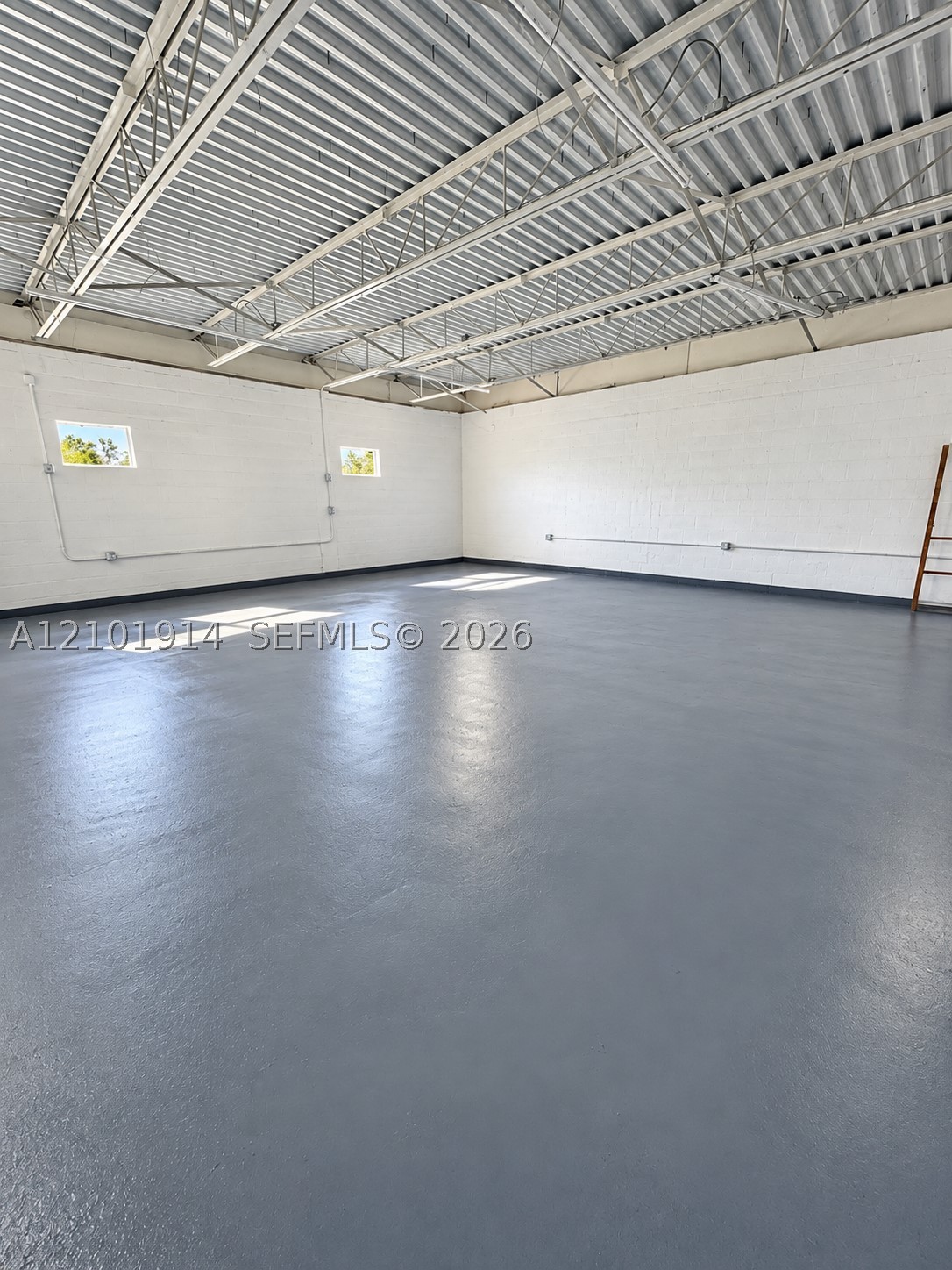 106 Sw 5th Ave 106-108 Property Photo 3