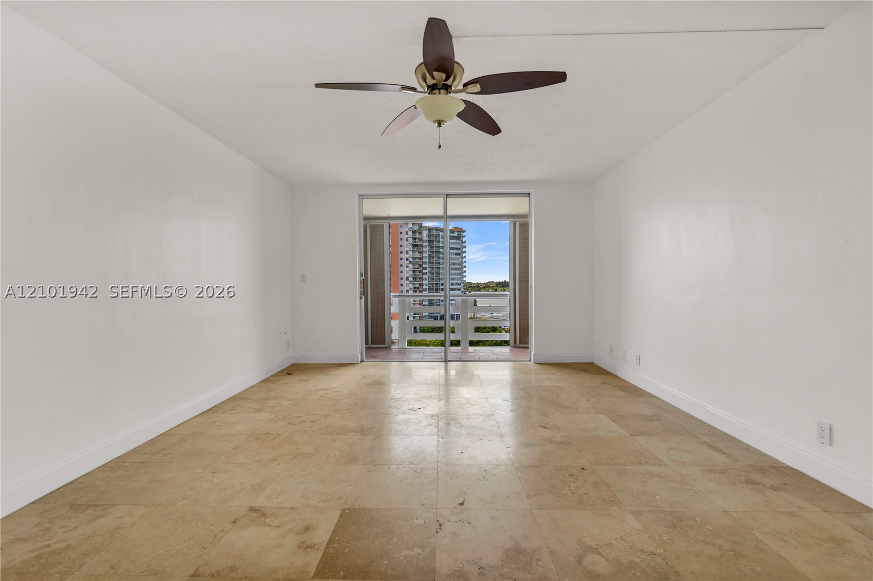 1401 Ne Miami Gardens Dr 892 Property Photo 15
