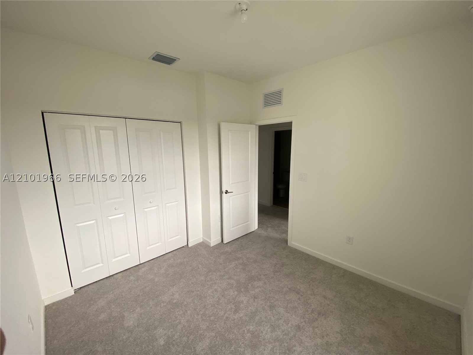 2589 Se 25th Dr . Property Photo 23