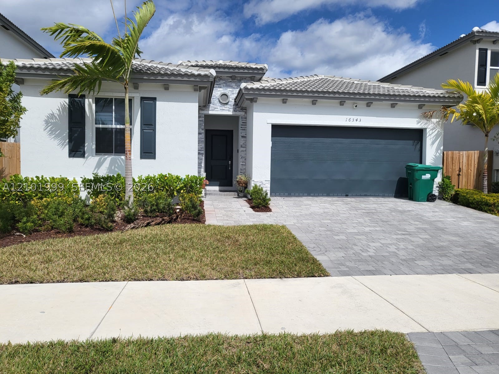 16343 SW 290th Ter Property Photo 1
