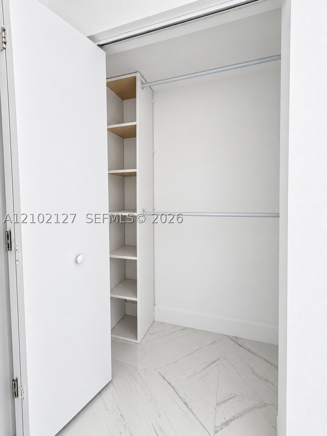 1100 100th St 302 Property Photo 14