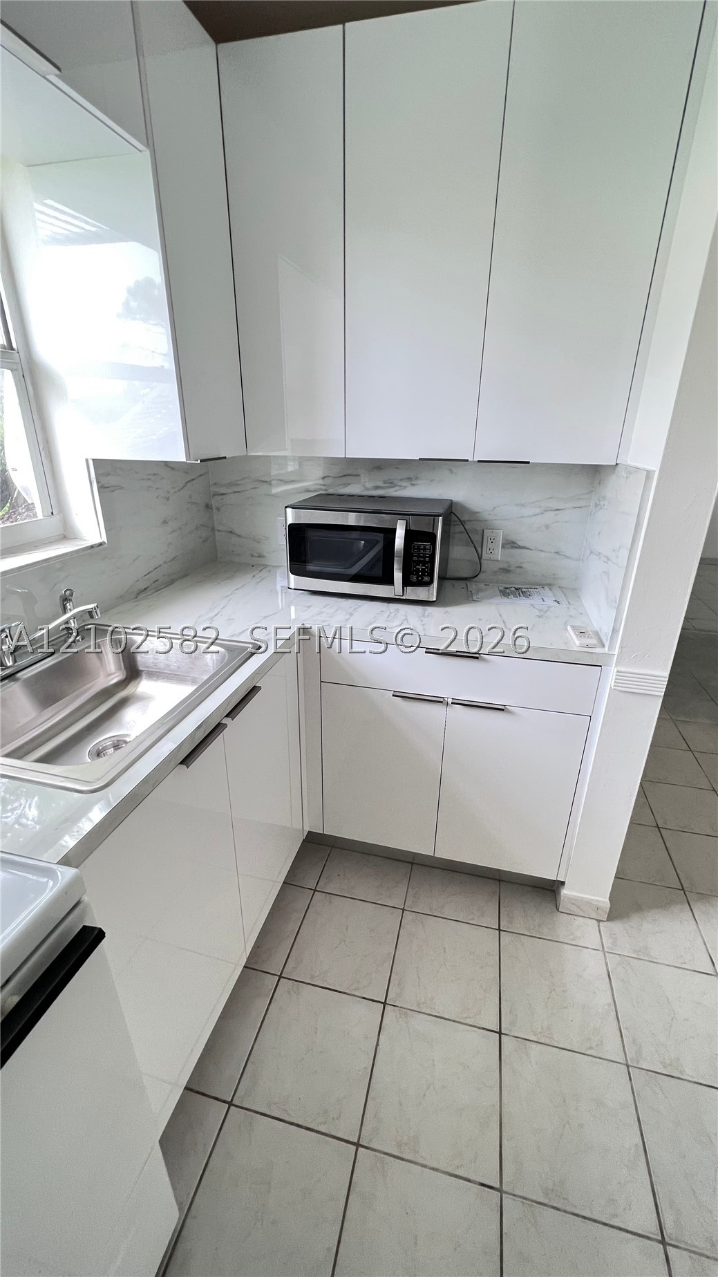 A12102582 Property Photo 2