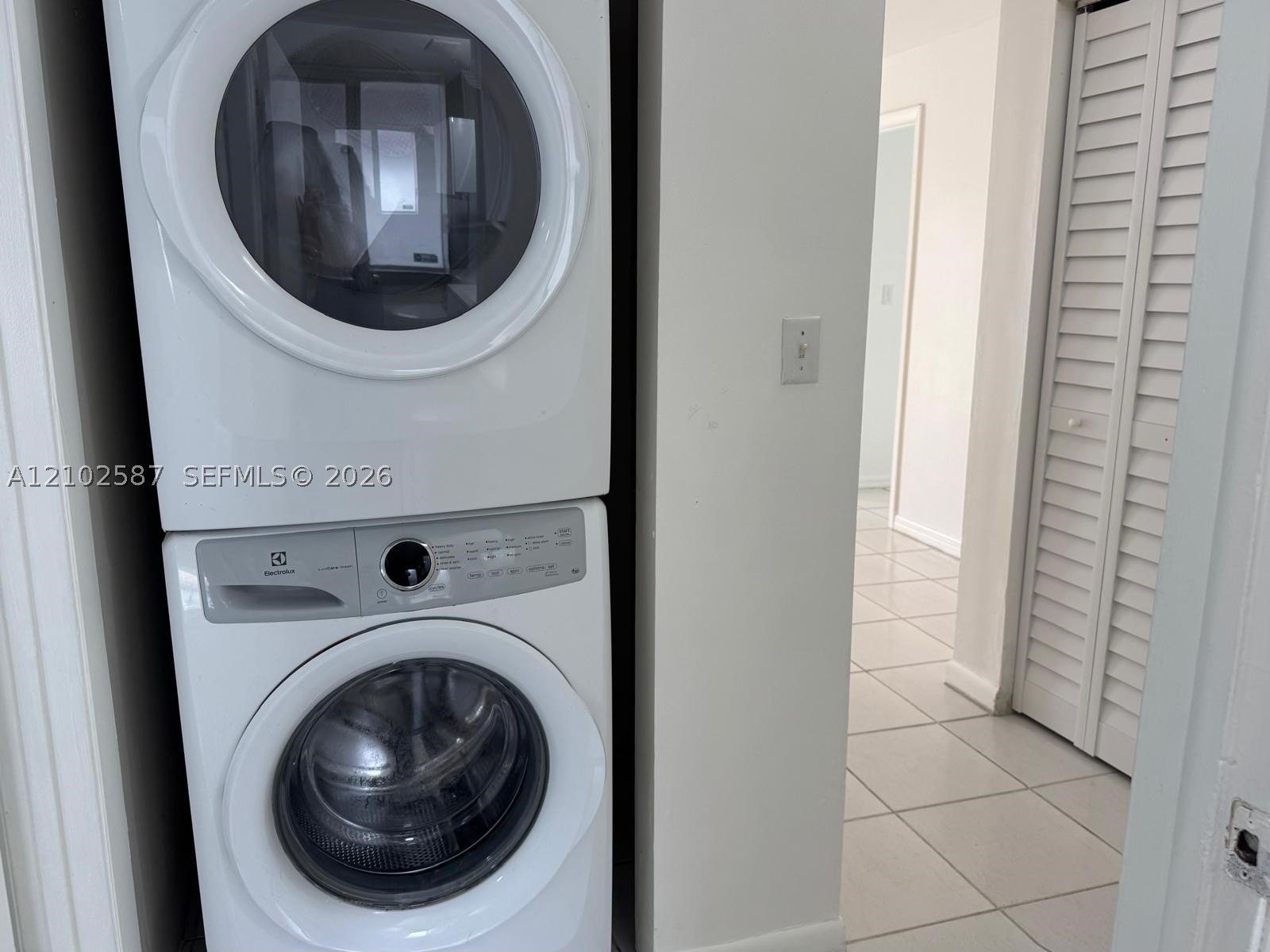 2550 Ne 184th Ter 2550 Property Photo 10