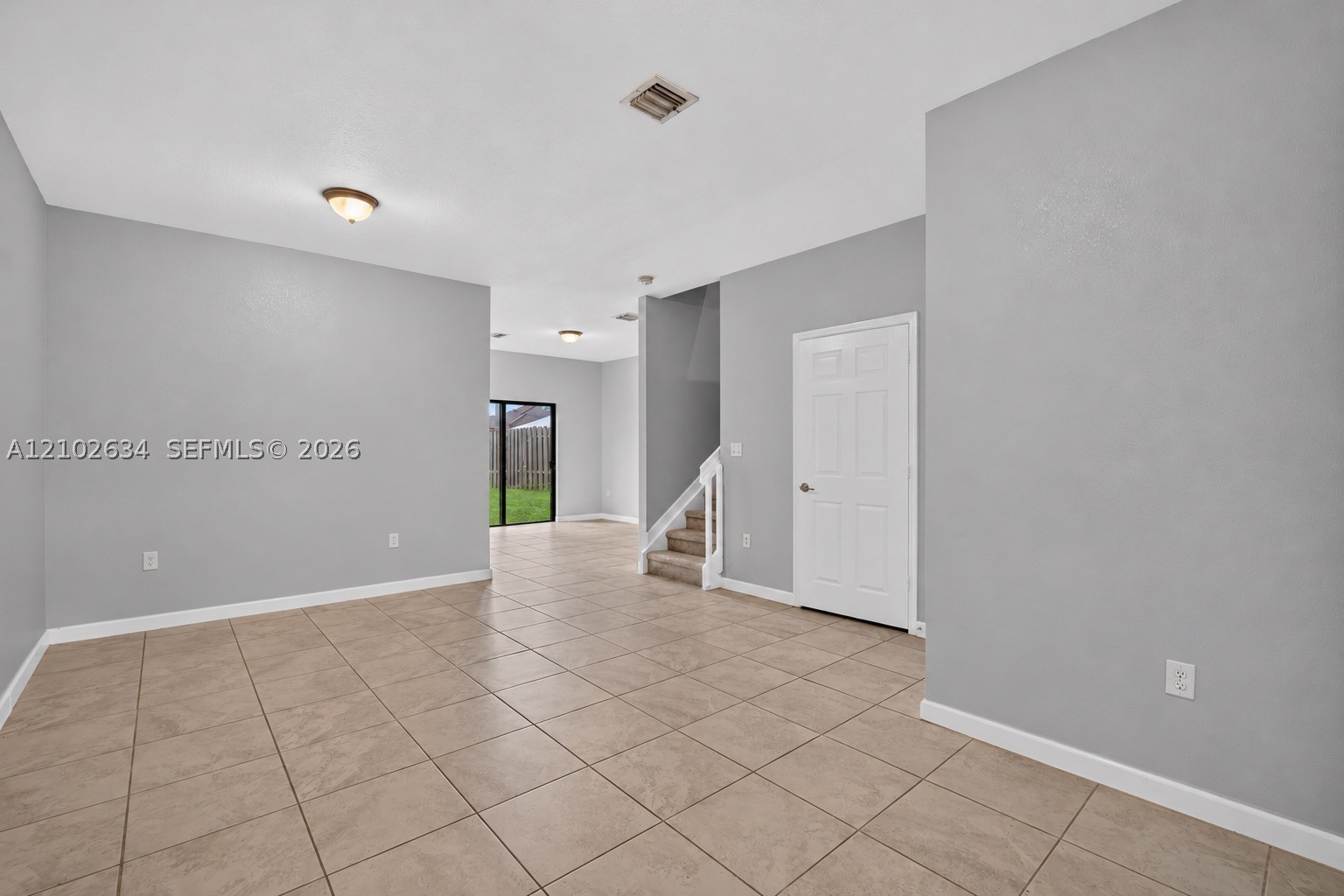144 Se 37th Ter Property Photo 13