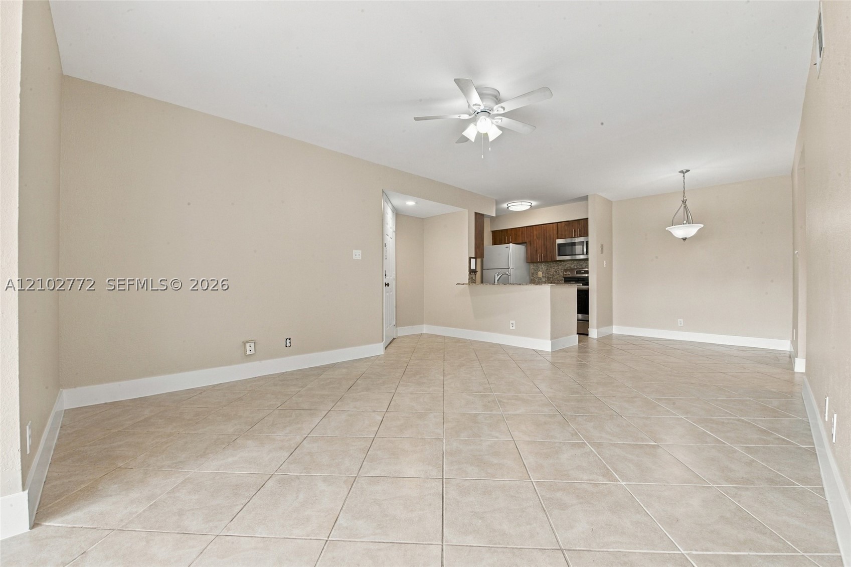 2946 S University Dr 7102 Property Photo 6