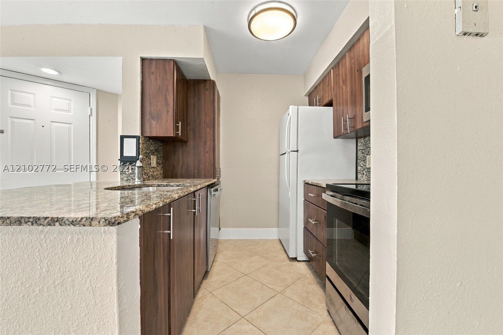 2946 S University Dr 7102 Property Photo 11