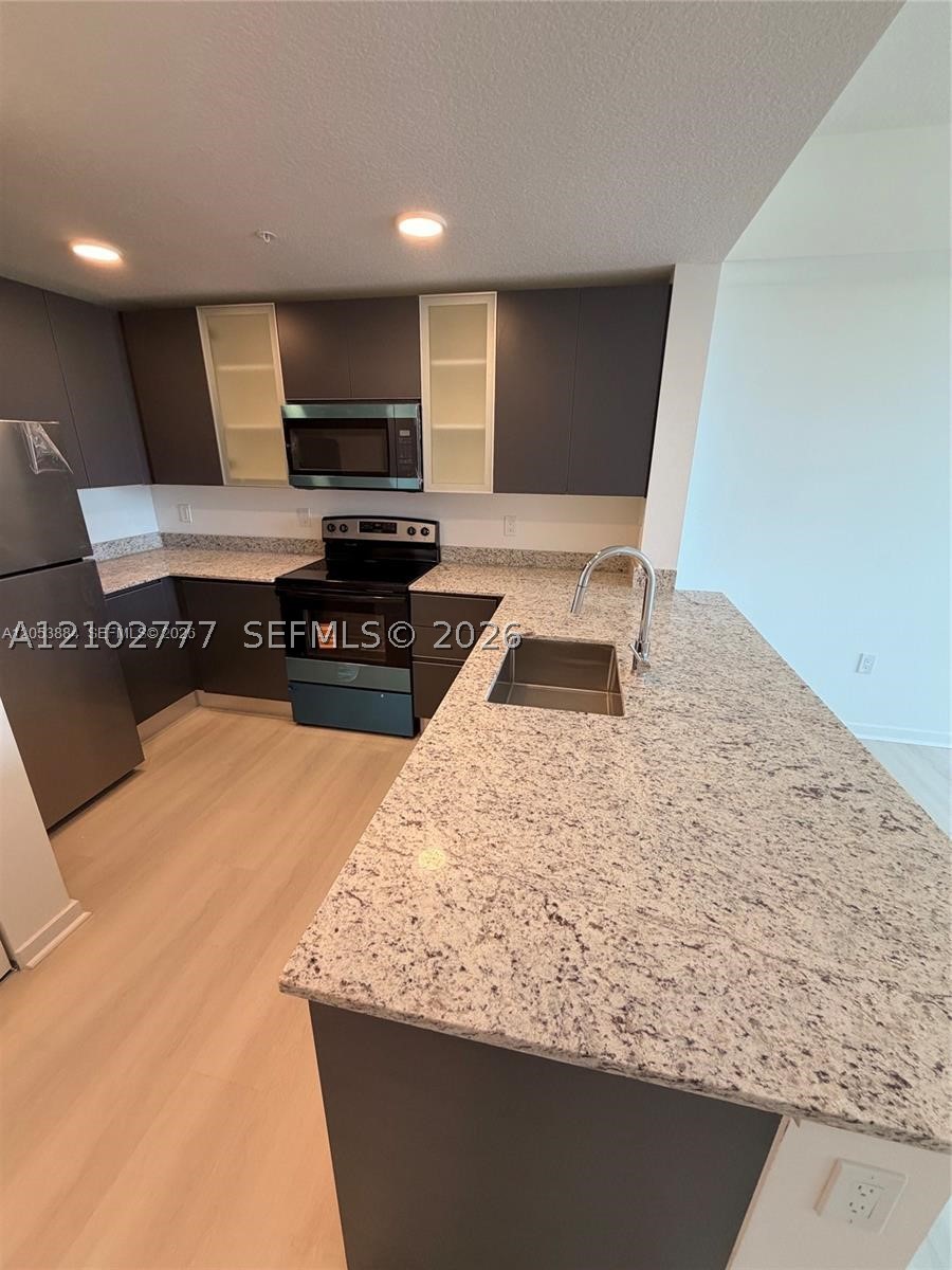 5591 Millenia Park Blvd 512 Property Photo 4