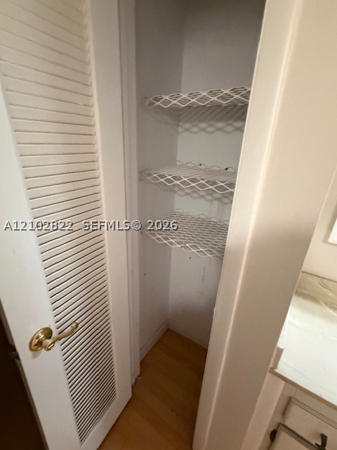 2300 S Cypress Bend Dr 102 Property Photo 25