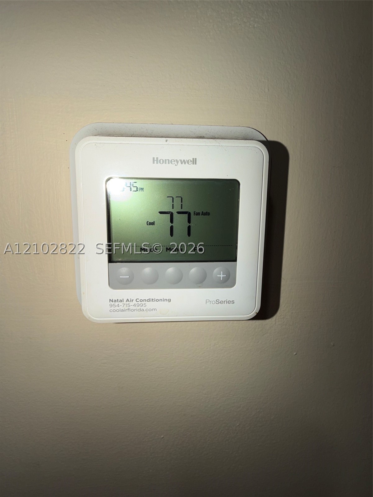 2300 S Cypress Bend Dr 102 Property Photo 32