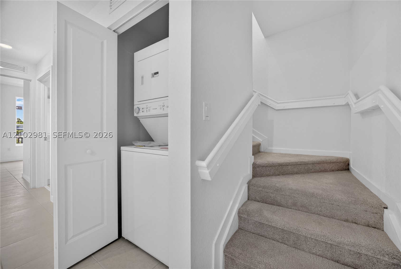A12102981 Property Photo 26