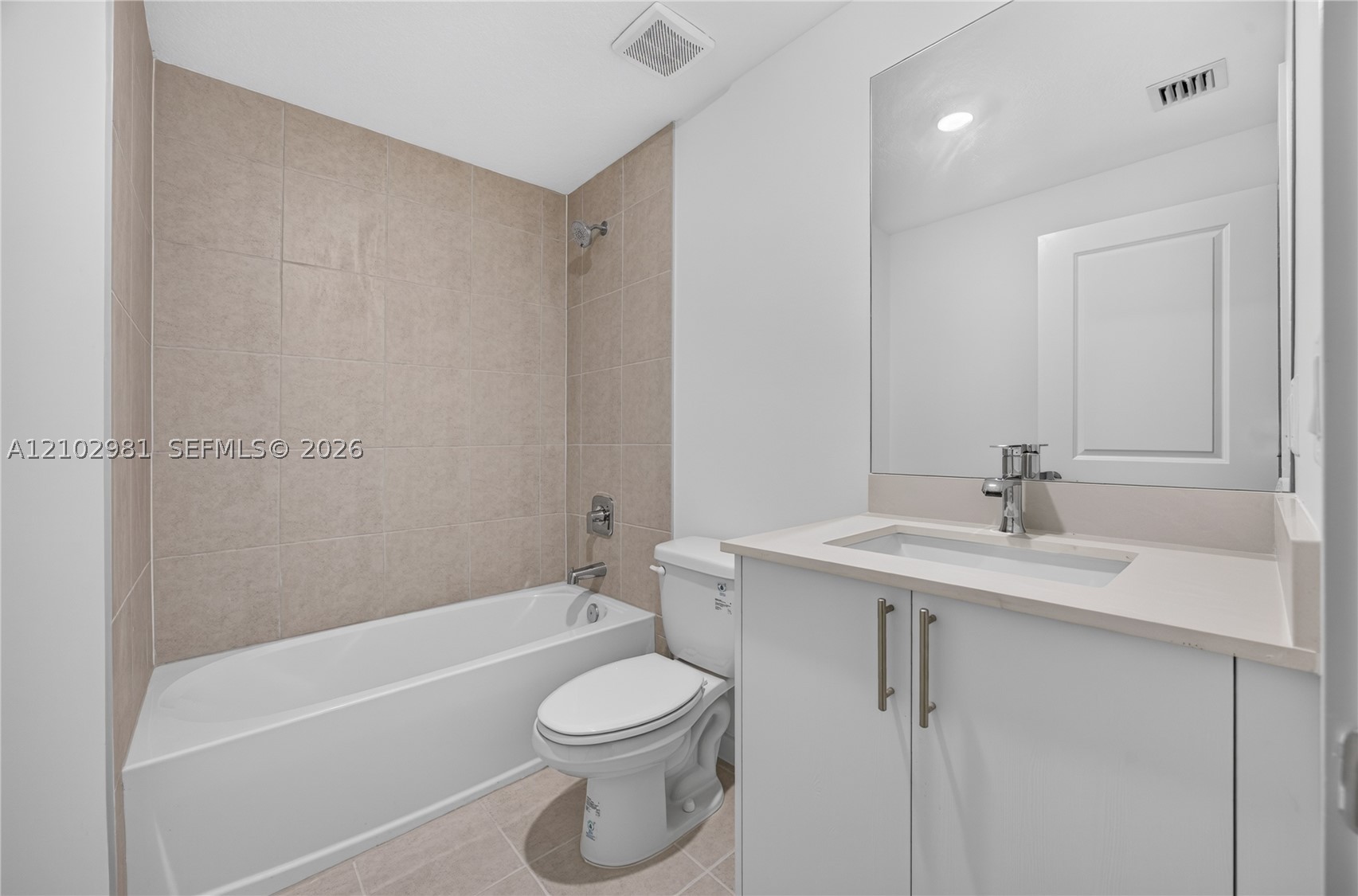 A12102981 Property Photo 31