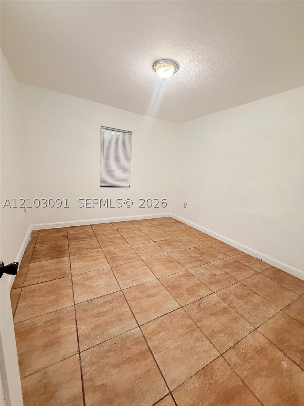 1224 Nw 41st St 2 Property Photo 5
