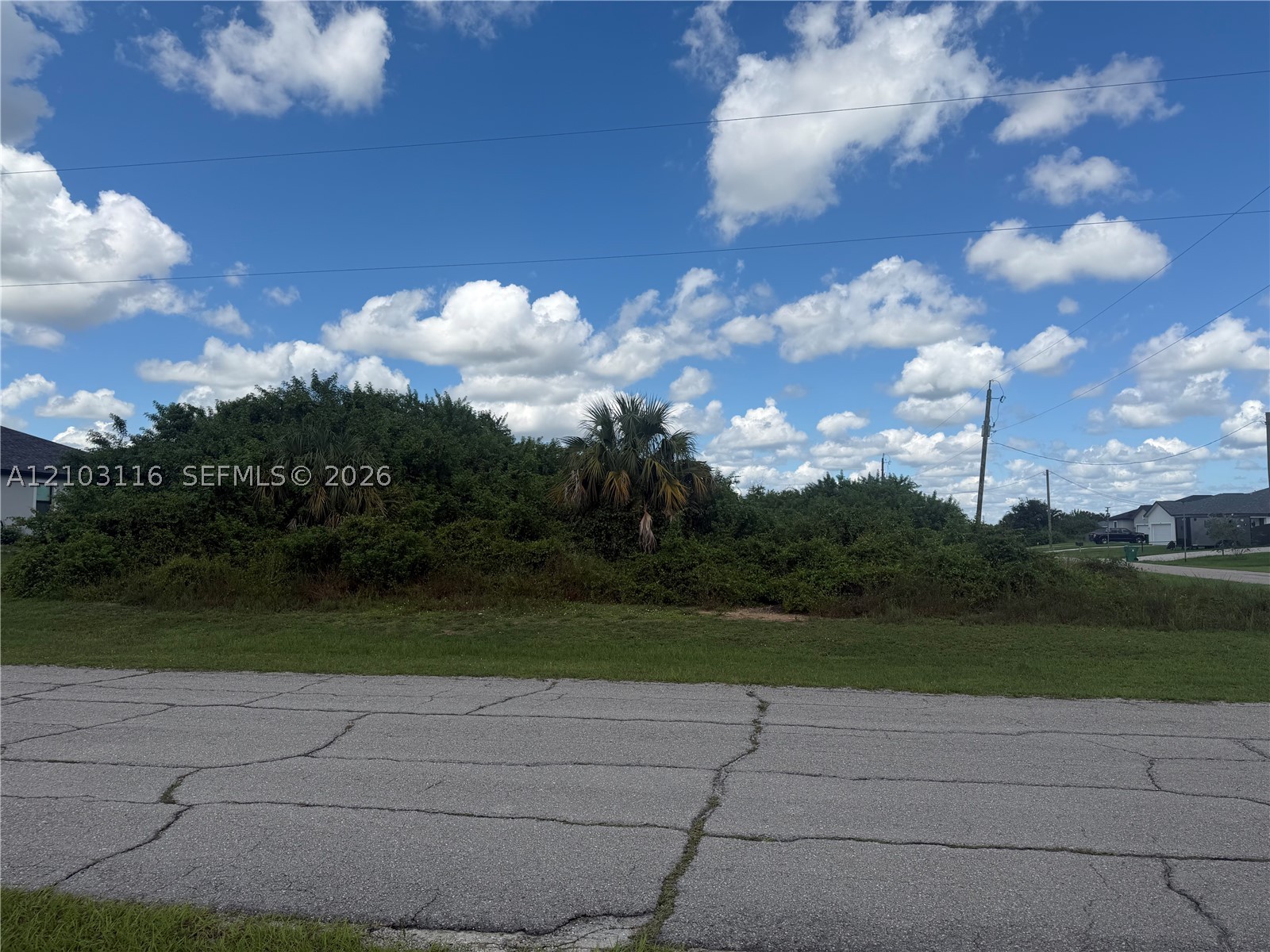 9006 Maywood Cir Property Photo 1