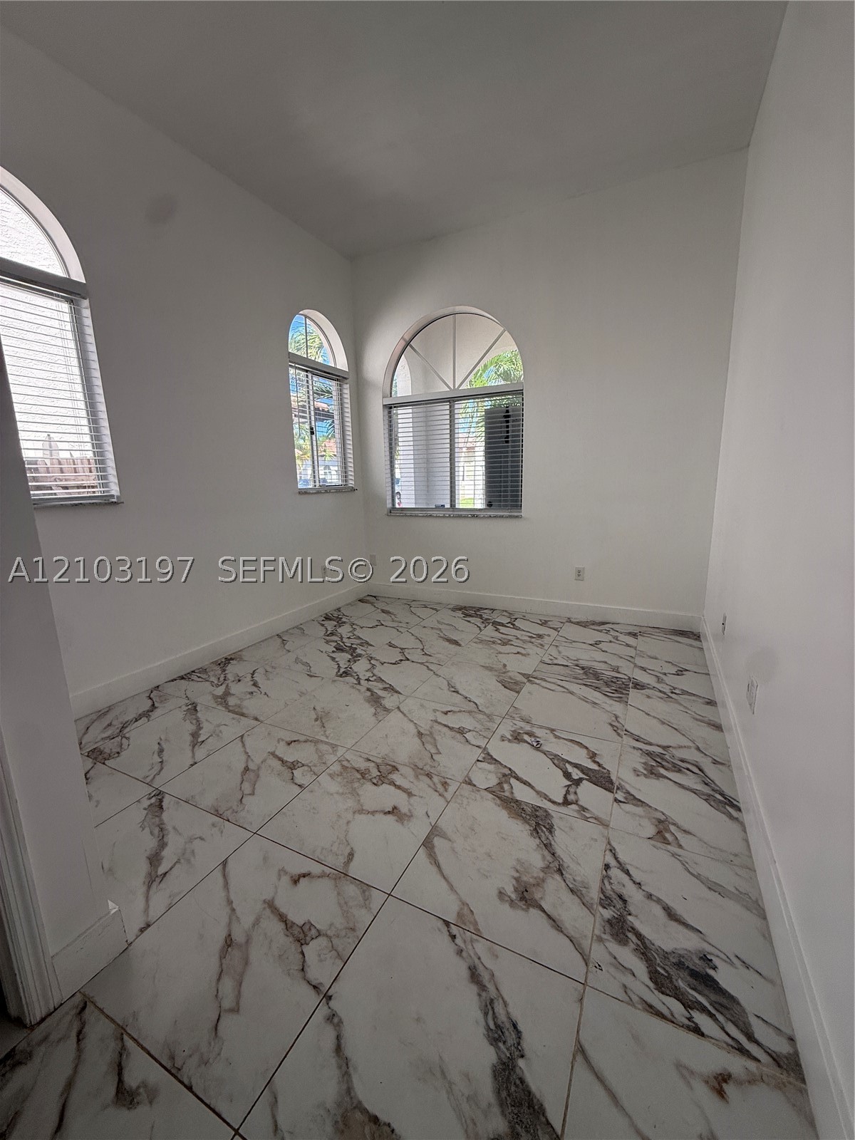 2514 Ne 41 Property Photo 15