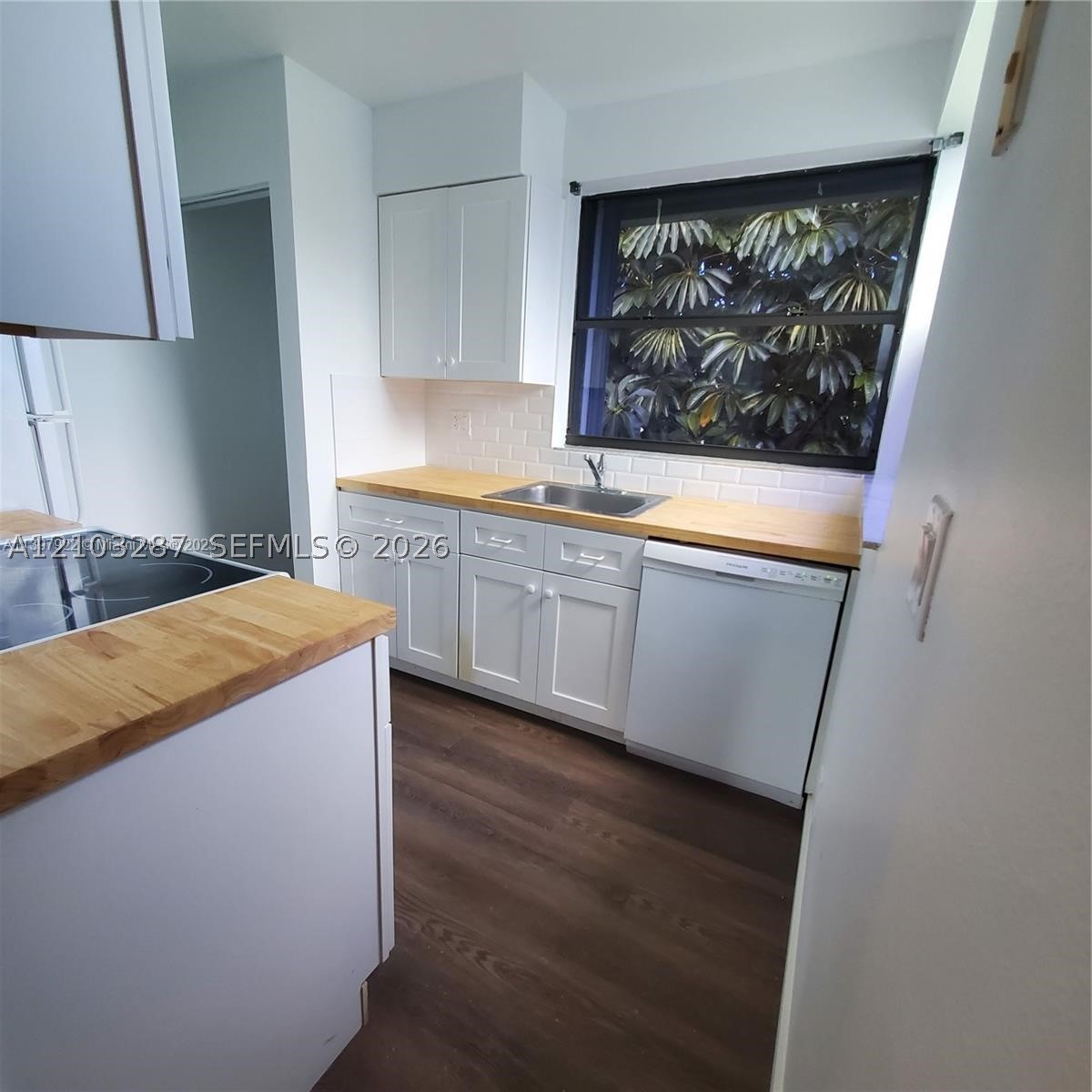 1211 S Independence Dr 1211e Property Photo 16