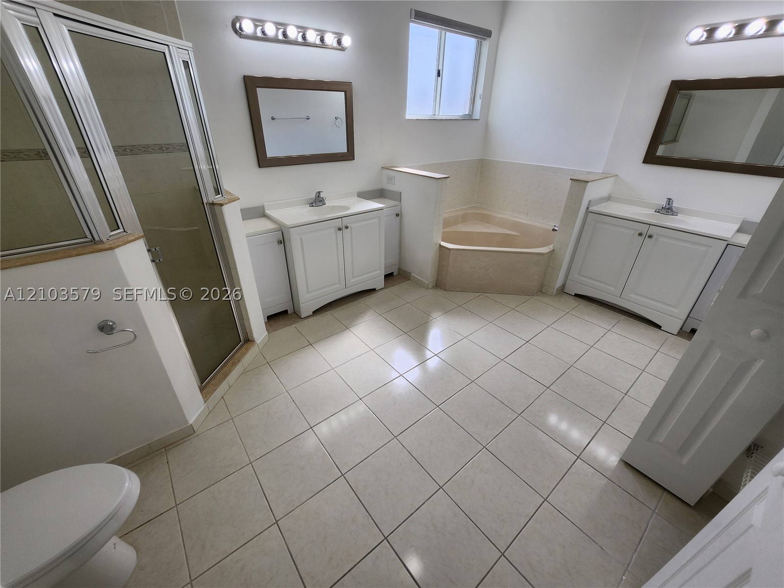 2055 Se 19th Street Property Photo 22