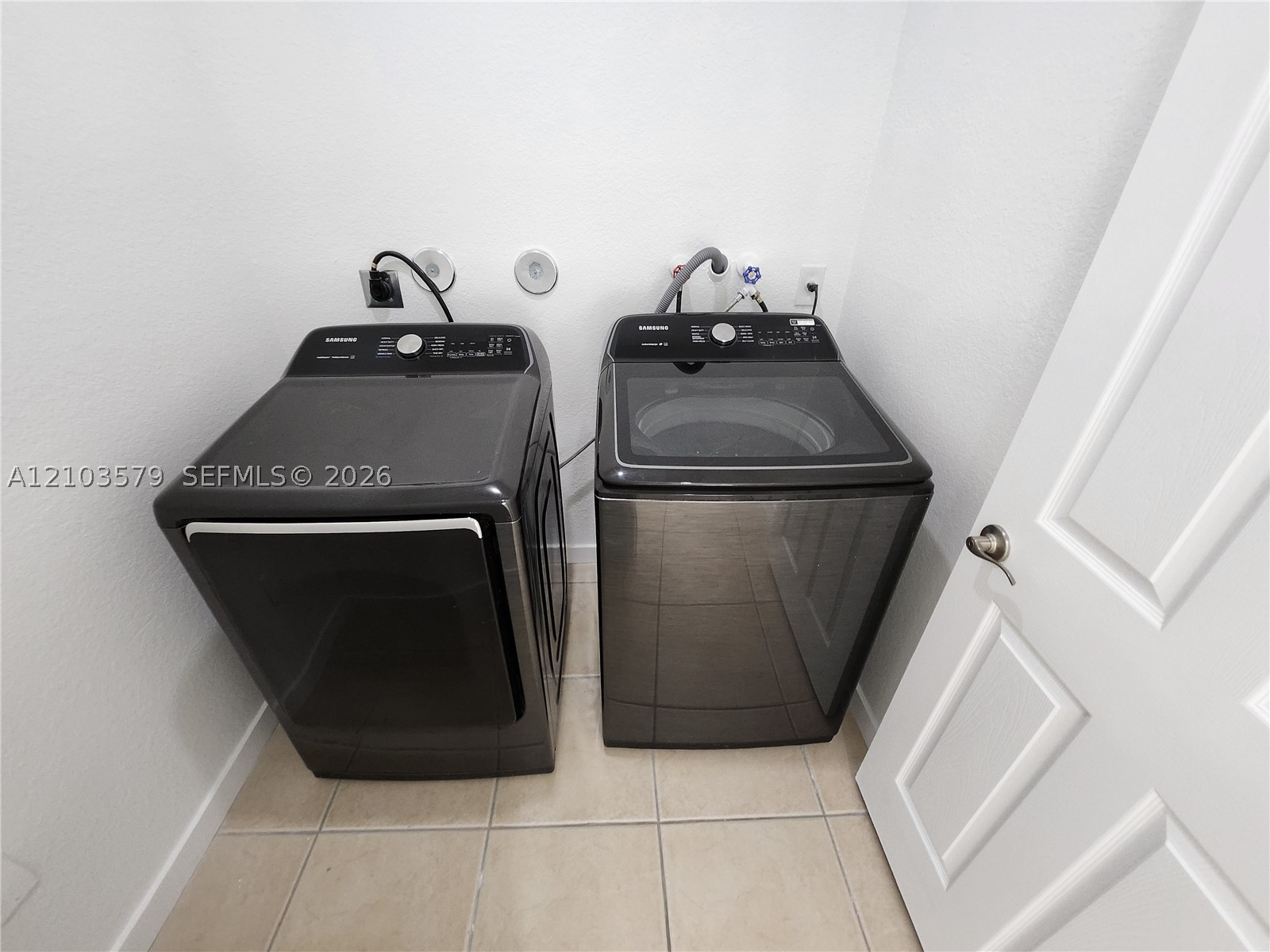 2055 Se 19th Street Property Photo 25