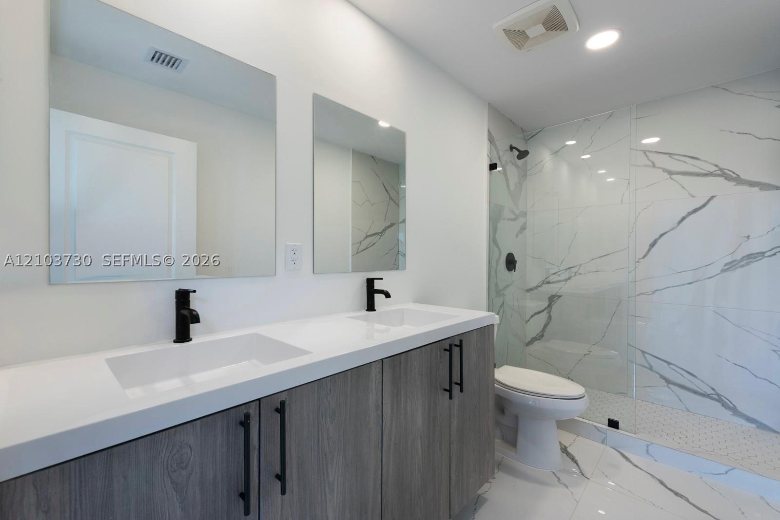 A12103730 Property Photo 15