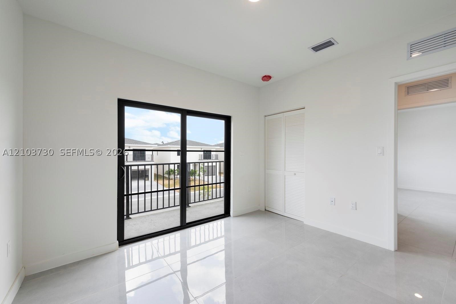 A12103730 Property Photo 20