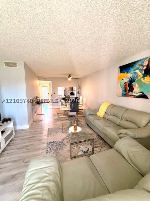 10405 Sunrise Lakes Blvd 202 Property Photo 5