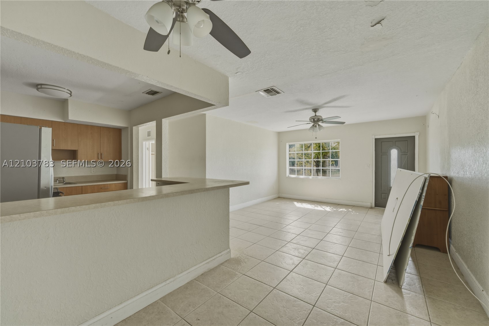1875 Nw 134th St Property Photo 3
