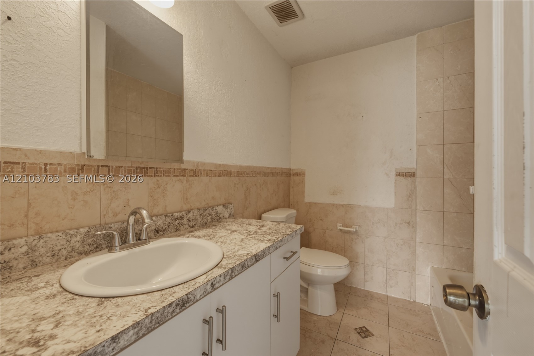 1875 Nw 134th St Property Photo 7