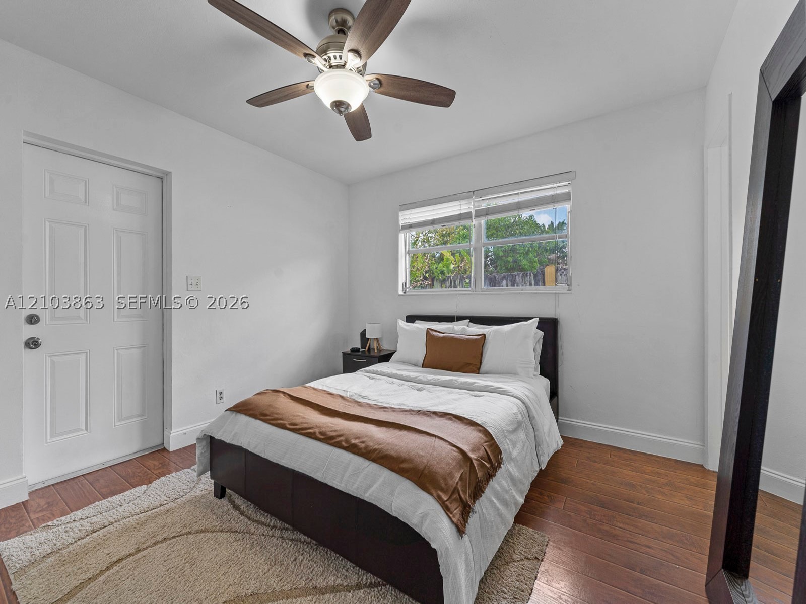 1418 N 16th Ave 1418 Property Photo 14