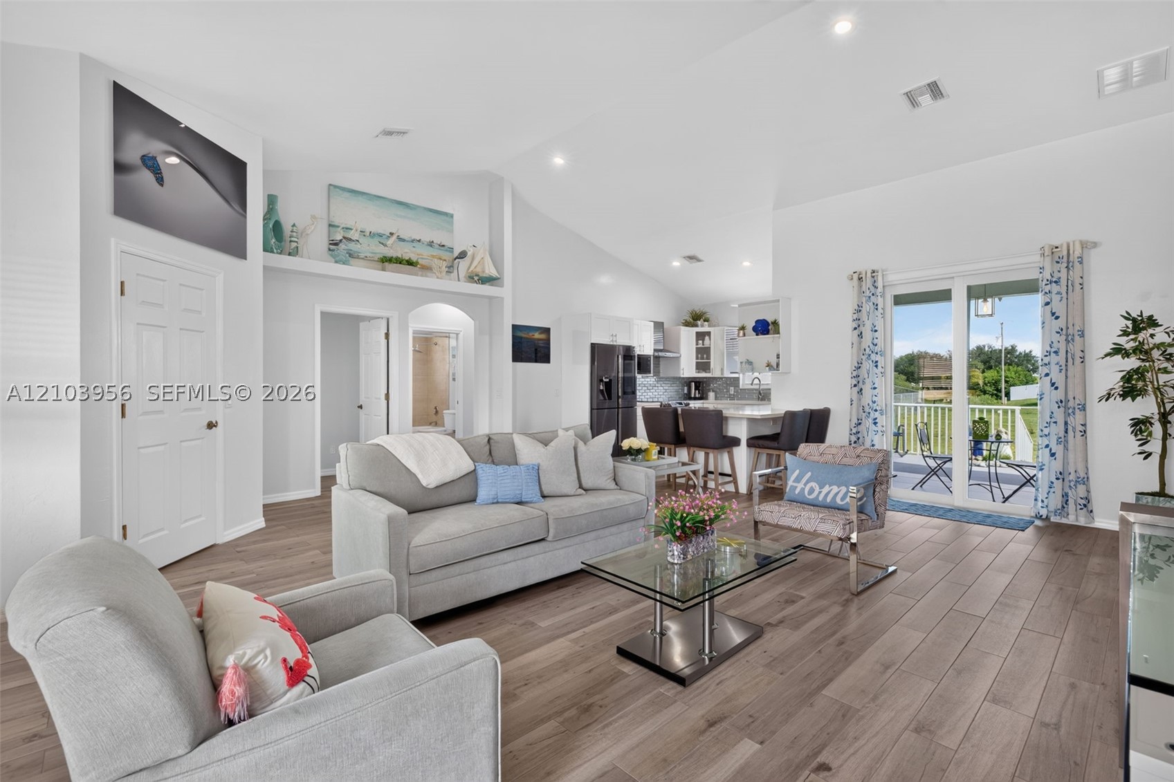 173 Peerless St. Property Photo 4