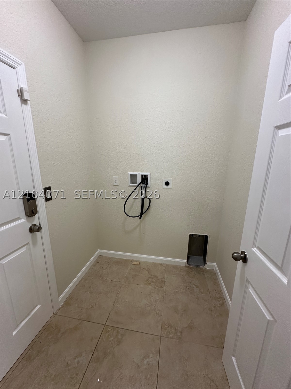 3060 Se 4th Ct 3060 Property Photo 17