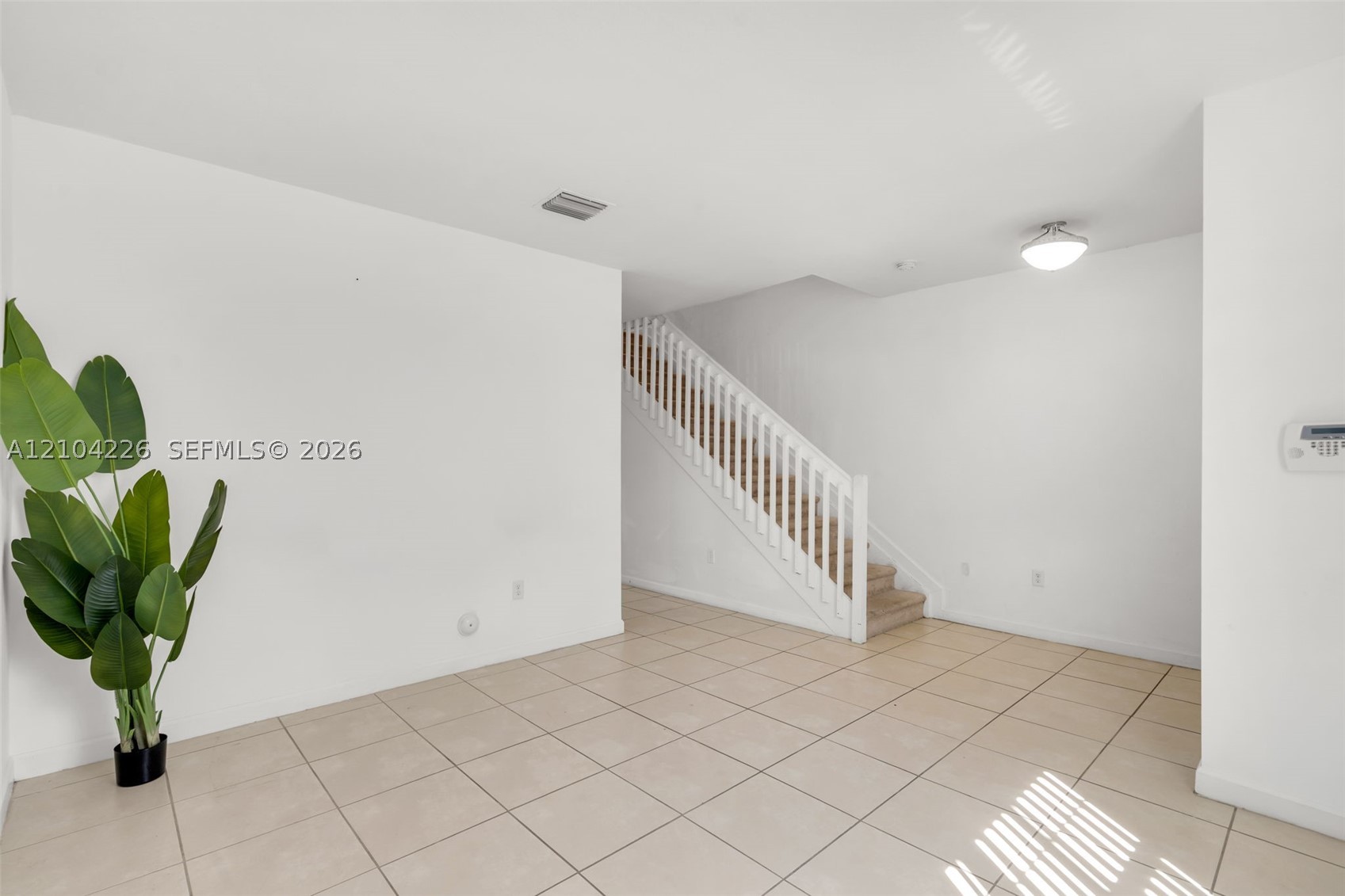 11555 Sw 248th Ln Property Photo 4