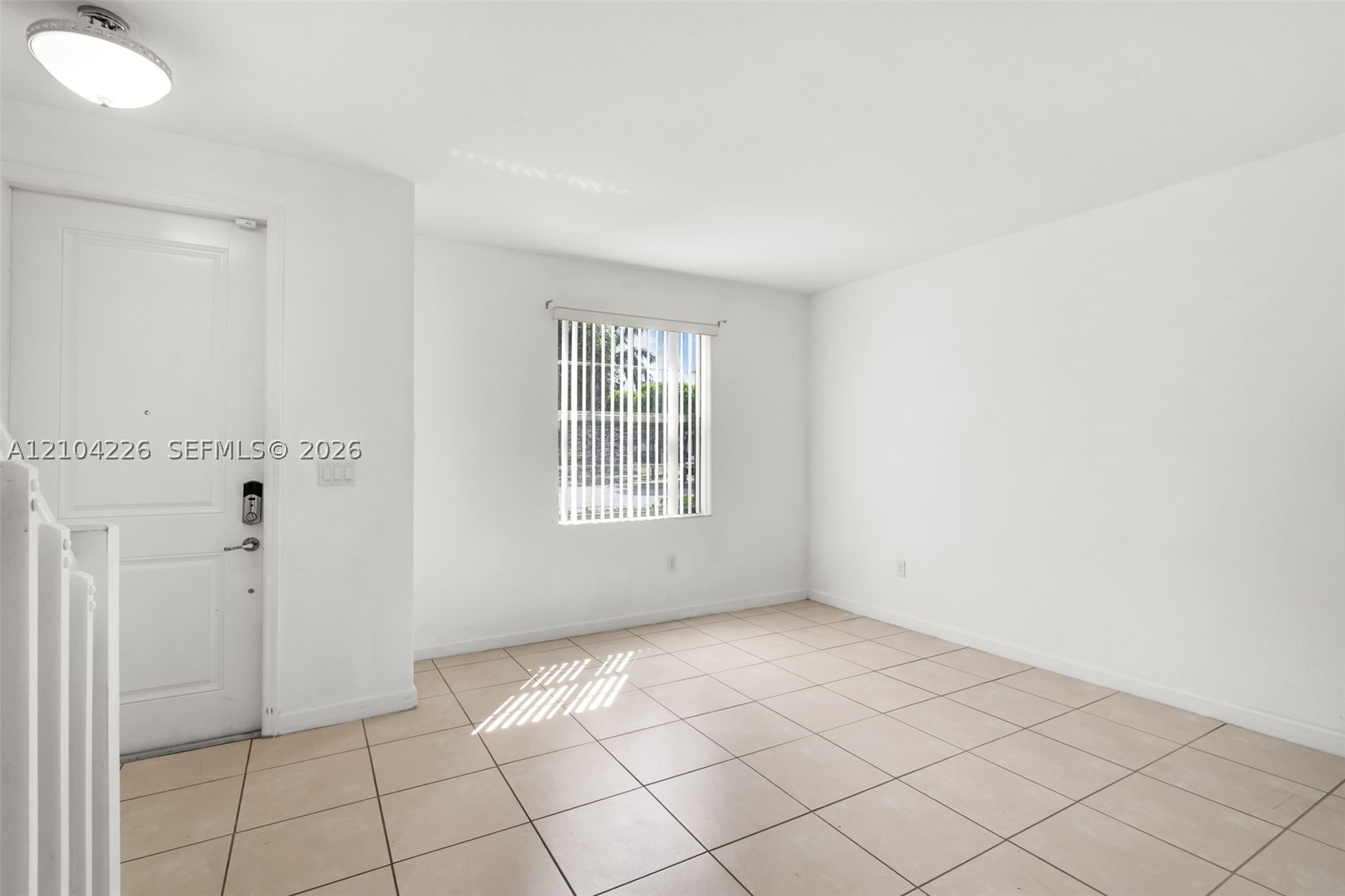 11555 Sw 248th Ln Property Photo 6